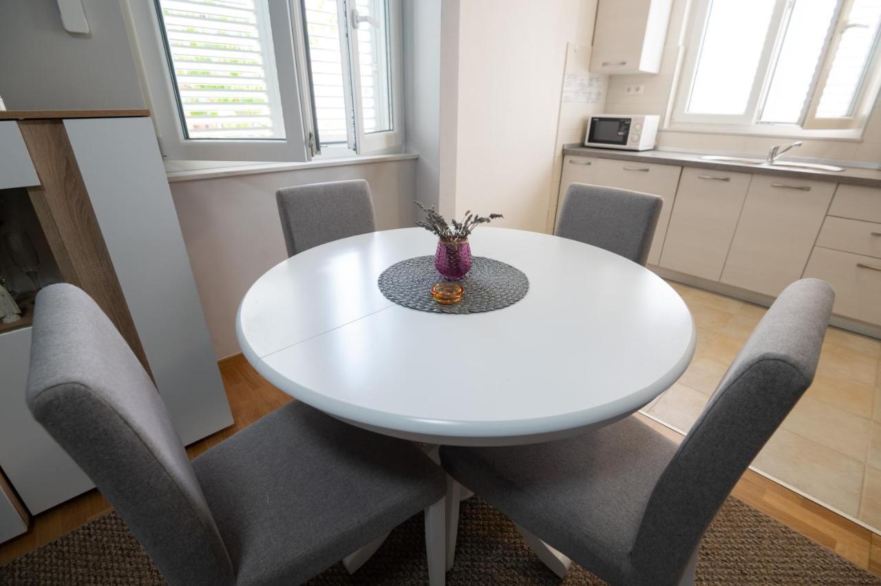 Modern Apartment Edda - Quiet Area - Close To Old Town And Beaches Zadar Exterior photo